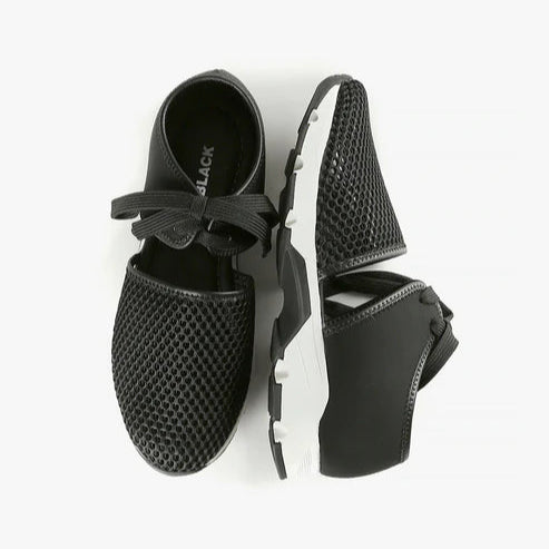 ALL BLACK AMAZING MESH SNEAKER - BLACK