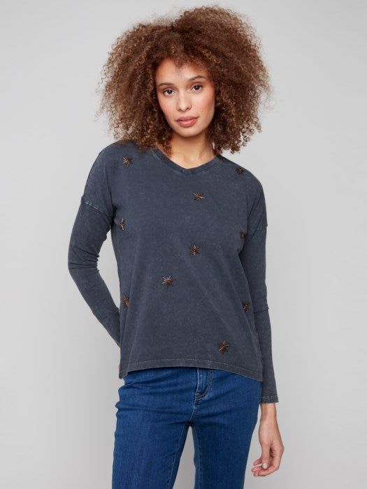 CHARLIE B BEADED VINTAGE V-NECK TOP - CHARCOAL