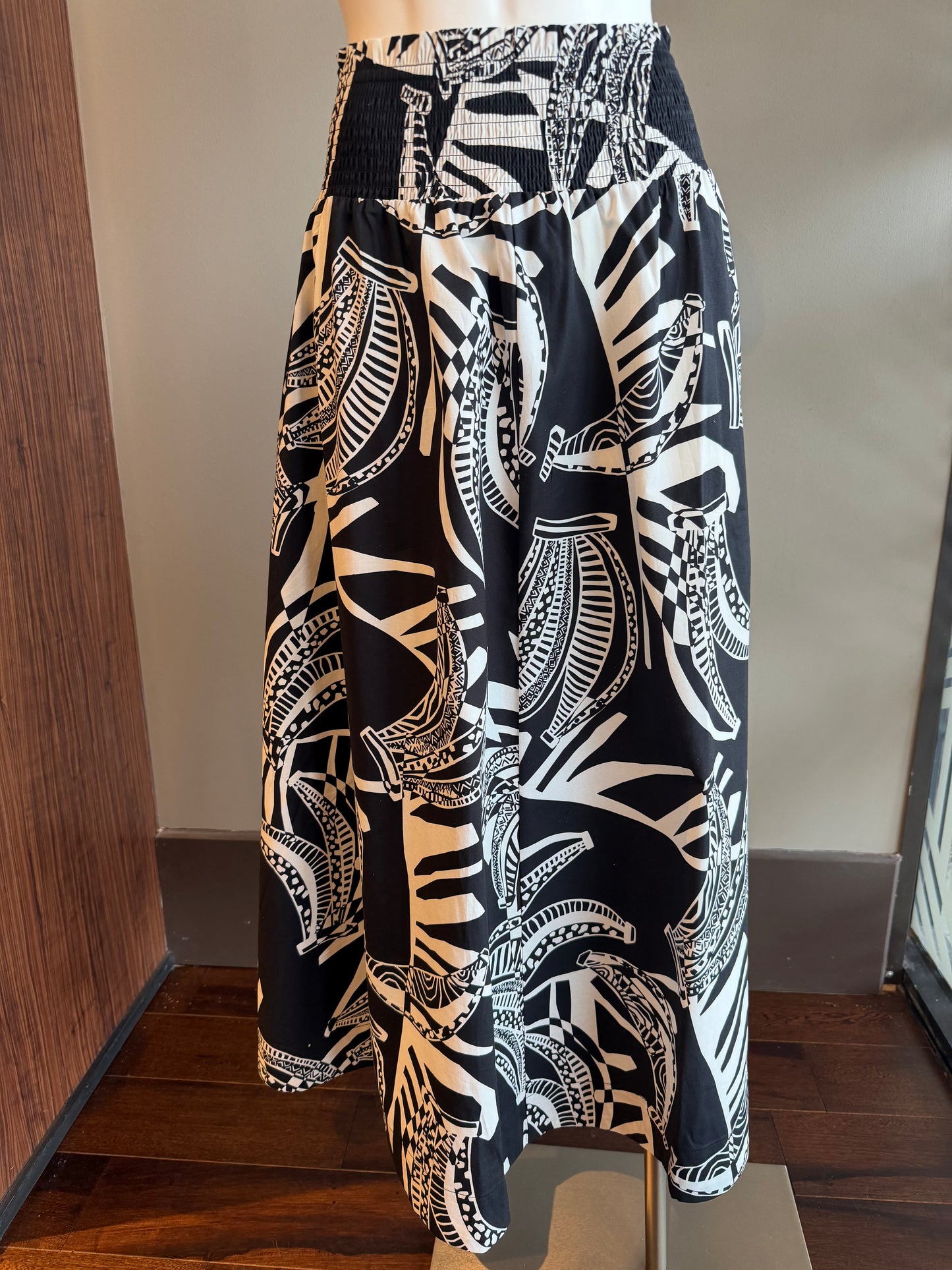 FOIL SKIRTED AHEAD SKIRT - BLACK AND WHITE