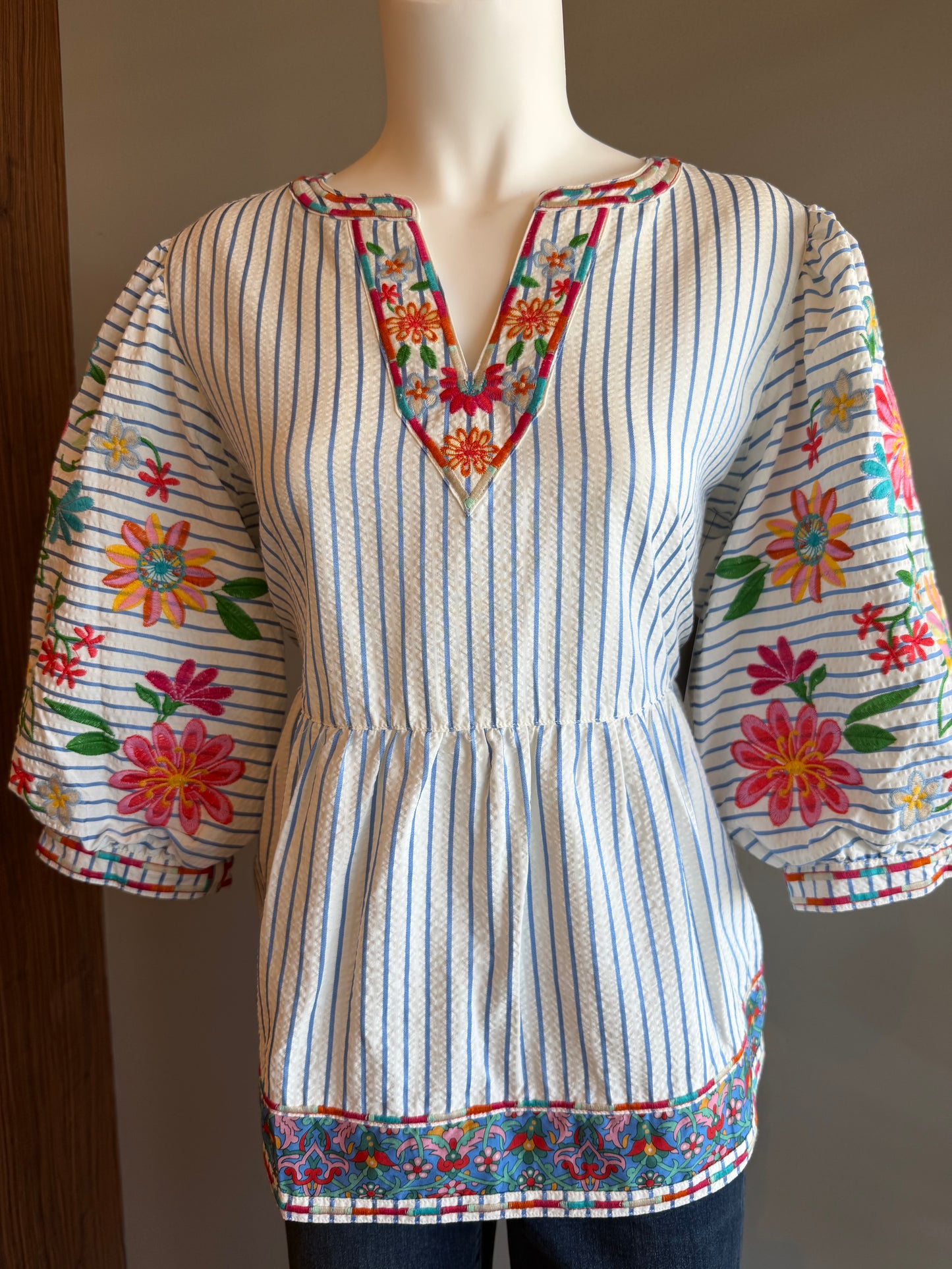 JOHN MARK STRIPED FLORAL EMBROIDERY TOP - WHITE MULTI