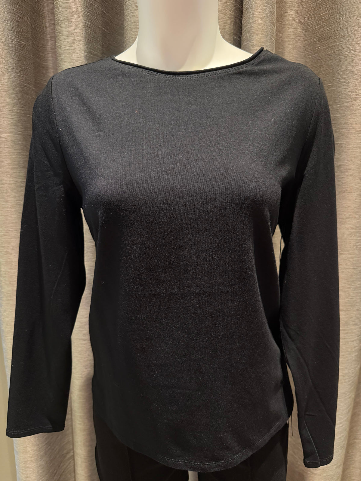 OLIVIA BY HABITAT ESSENTIAL KNITS LAYERING TEE - BLACK