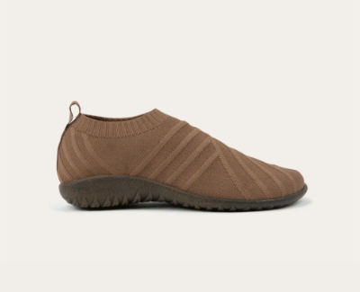 NAOT OKAHU - BROWN KNIT