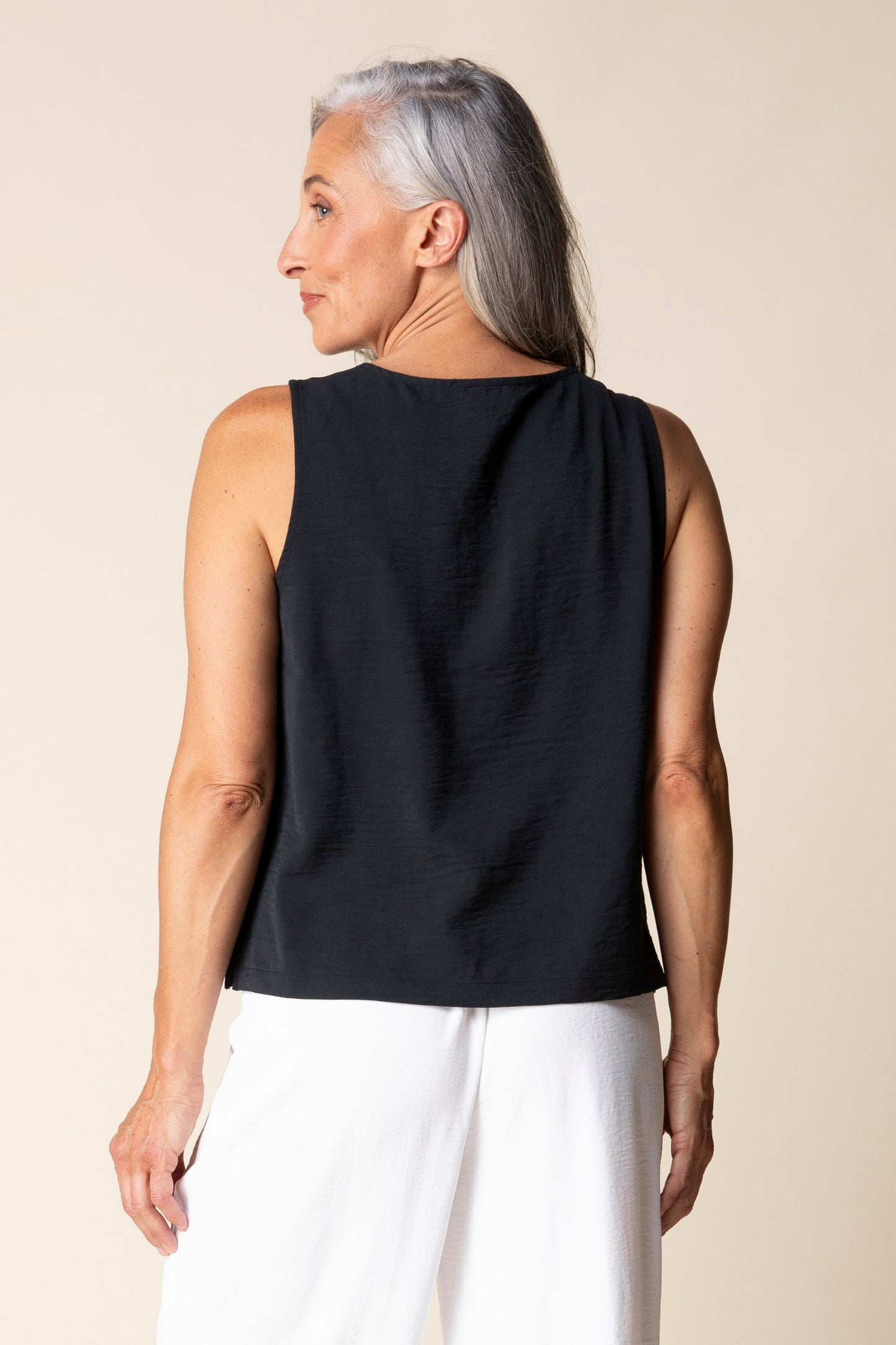 SALE - HABITAT CENTER TANK - BLACK