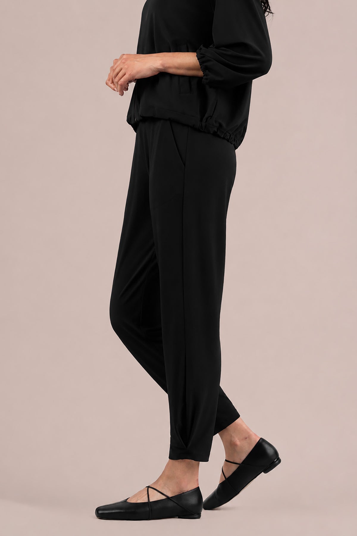 SYMPLI ON THE GO PANT - BLACK