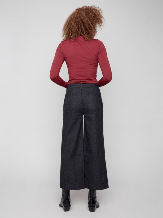 CHARLIE B CROPPED PATCH POCKET LEOPARD PRINT PANTS