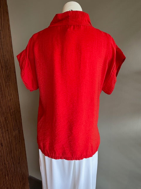 CUT LOOSE SHORT SLEEVE COWL TOP - CHERRY