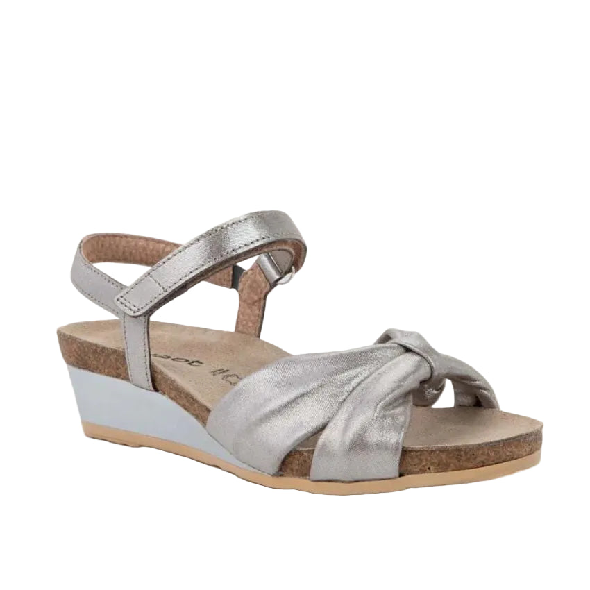 NAOT MADAME - SILVER