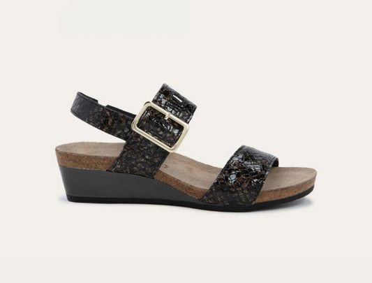 NAOT DYNASTY - REPTILE PATENT LEATHER