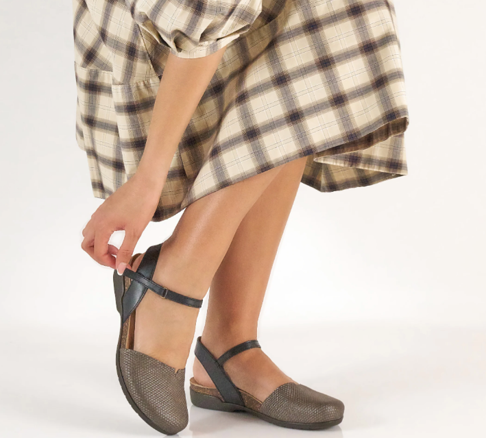 DANSKO ROWAN - GREY AND PEWTER