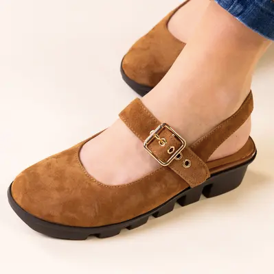 L'AMOUR DES PIEDS HYRELLA - COFFEE SUEDE