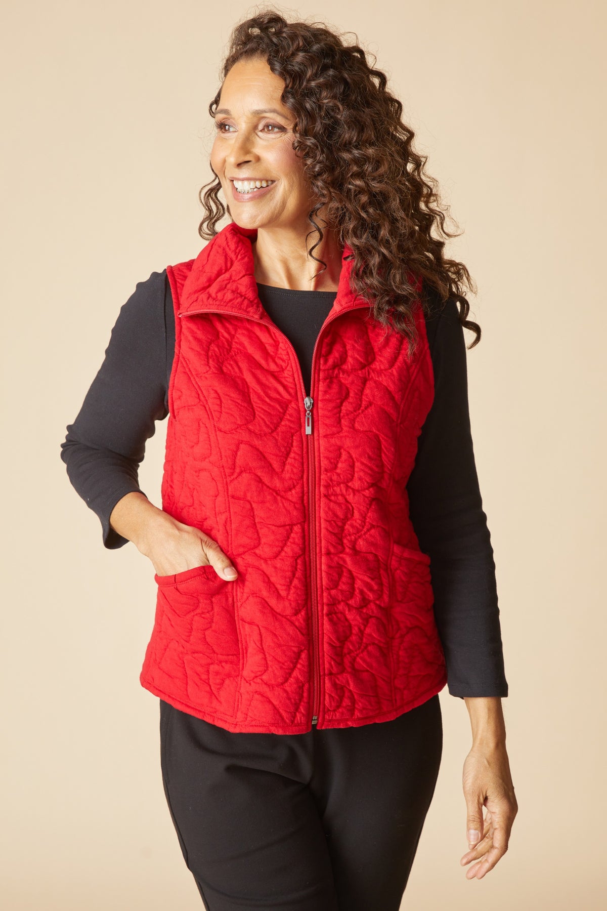 HABITAT CASCADE QUILT SHAPED - CHERRY