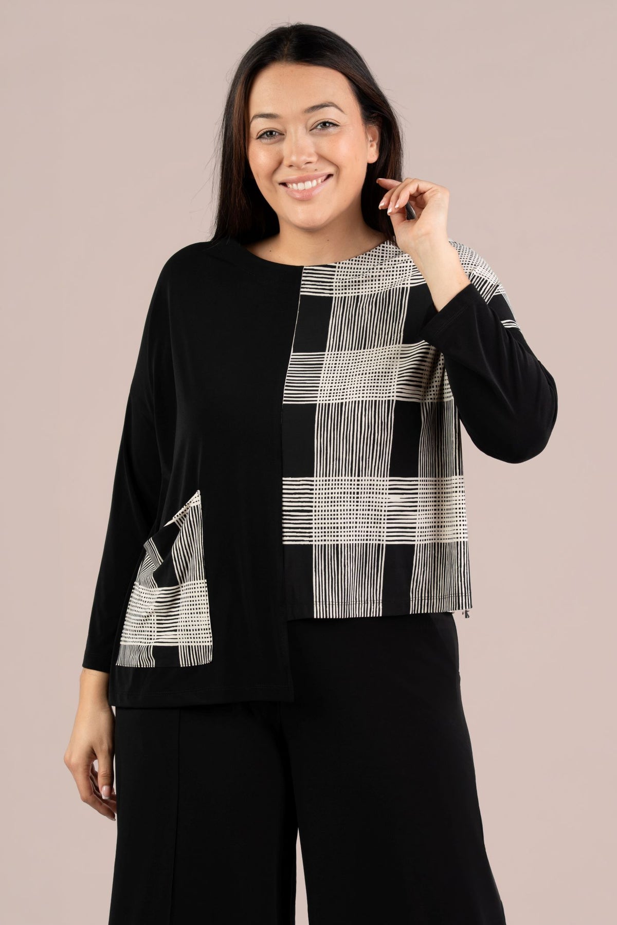 HABITAT ETCH TOP - BLACK AND CASHEW PLAID