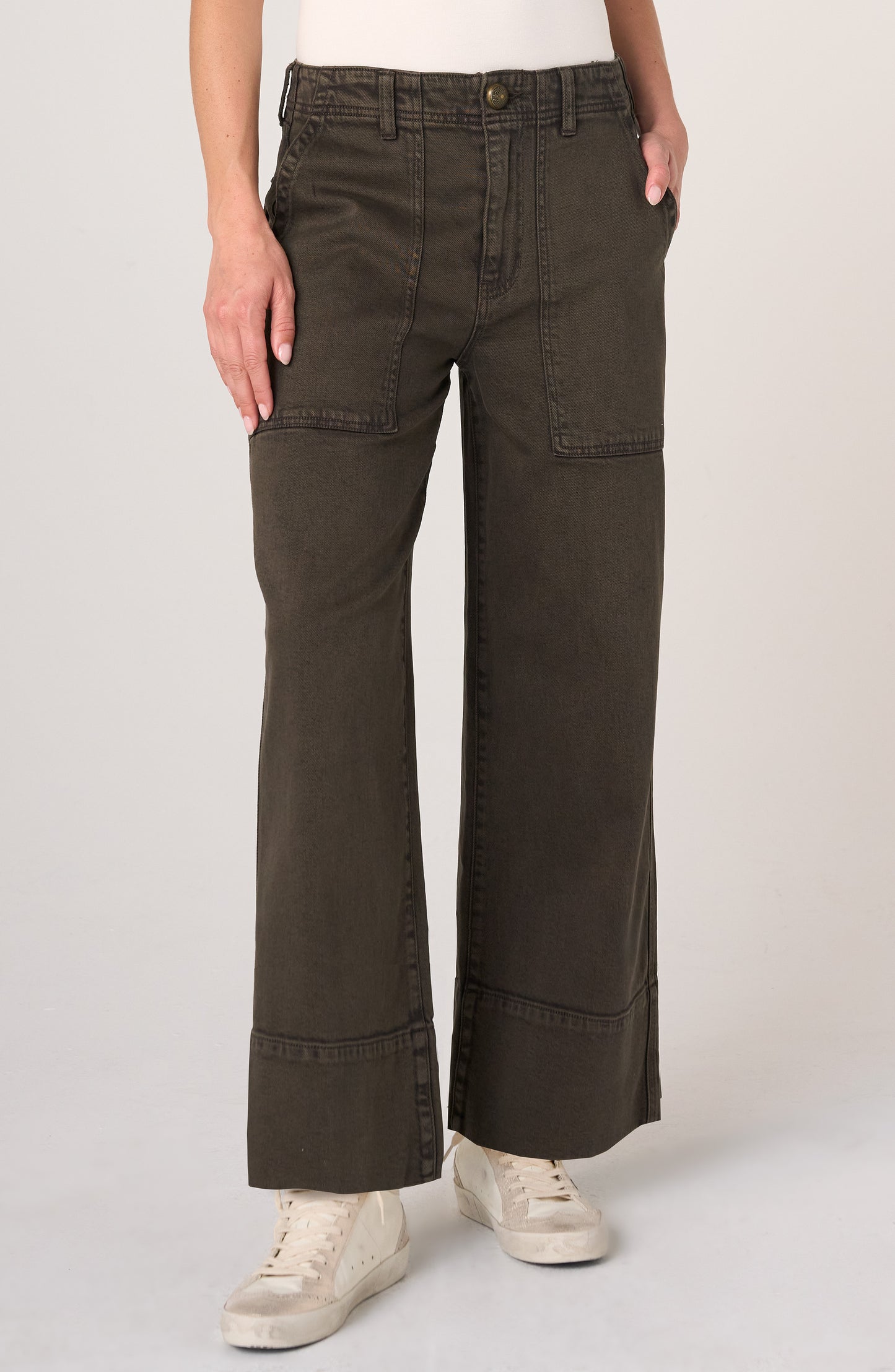LIVERPOOL UTILITY RELAXED STRAIGHT 28" INSEAM - MOSSWOOD